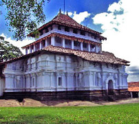 Lankatilaka Temple