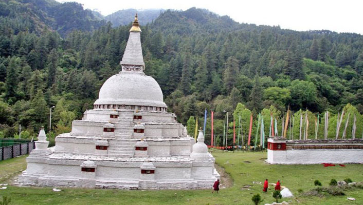 Chendebji-Chorten