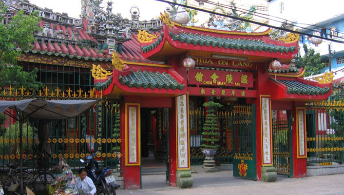 Chinese-Temple-Cholon